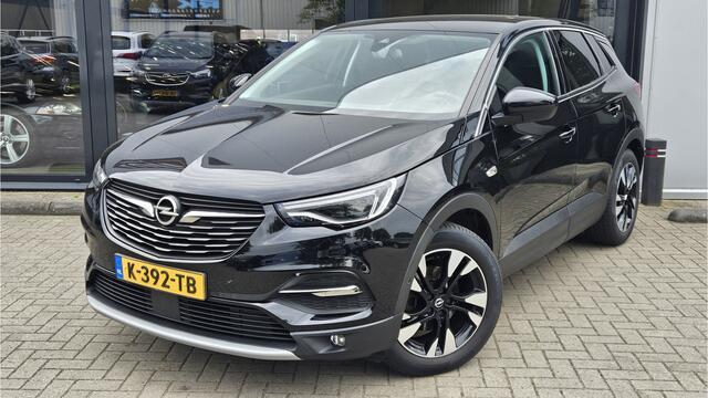 Opel Grandland X 1.2 Turbo Business Executive + CAMERA + COMFORTSTOELEN + NAVI + LED + LM VELGEN