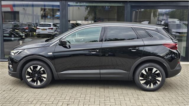 Opel Grandland X 1.2 Turbo Business Executive + CAMERA + COMFORTSTOELEN + NAVI + LED + LM VELGEN
