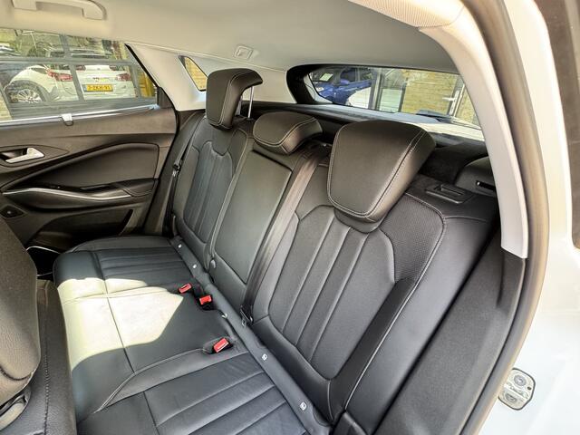Opel Grandland X 1.6 Turbo Hybrid4 Innovation Climate Control Stoelverwarming/Koeling