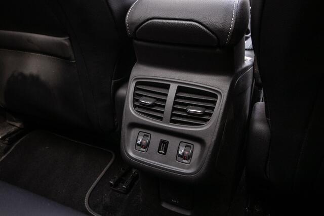 Opel Grandland X 1.2 Turbo Ultimate - All-in rijklrprs | Trekhaak | Panodak | Prem. audio | Stuurverw.