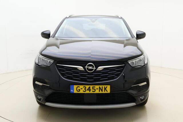 Opel Grandland X 1.2 Turbo 130pk Innovation | Navigatie | Climate control | Camera | Comfortstoelen | DAB+ | Elektrische achterklep | Keyless | Parkeersensoren | Dealeronderhouden