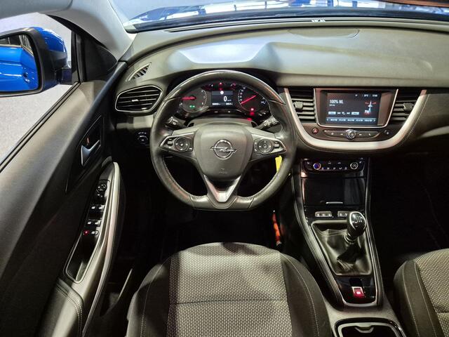 Opel Grandland X 1.2 Turbo Edition Stuurverwarming | Trekhaak | Navi | Stoelverwarming