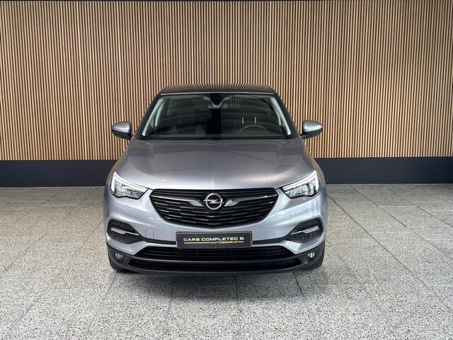 Opel Grandland X 1.2 Turbo Business +