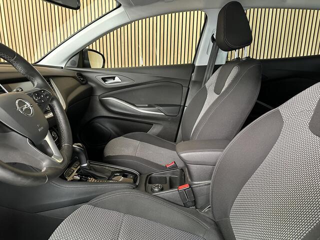 Opel Grandland X 1.2 Turbo Business +