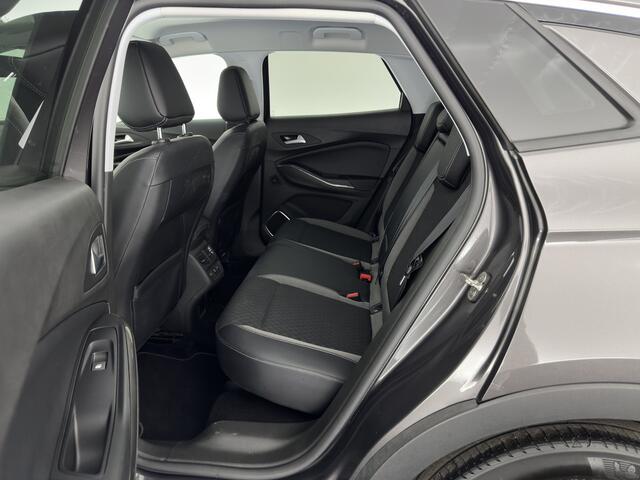 Opel Grandland X 1.5 CDTi Business Edition (INCL-BTW) Aut. *LEATHER-FABRIC | FULL-LED | NAVI-FULLMAP | BLIND-SPOT | HEATED-COMFORTSEATS | CAMERA | DAB+ | ECC | PRIVACY-GLASS | PDC | AMBIENT-LIGHT | CRUISE | 18''ALU*