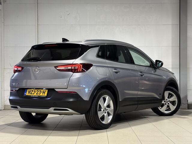 Opel Grandland X Innovation 1.6 HYbrid4 PHEV 300pk 4x4 | AGR-STOELEN | KEYLESS | ACHTERUITRIJCAMERA | STOELVERWARMING | ISOFIX | FULL LED | NAVI PRO |
