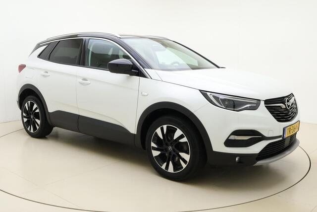 Opel Grandland X 1.2 Turbo Ultimate 130pk | Lederen Bekleding | Navigatie | Trekhaak | Stoelverwarming - verkoeling | Elektrische Achterklep | 360 Camera | Vol opties