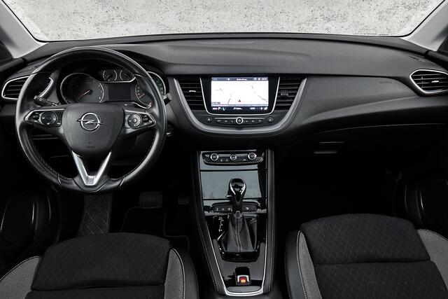 Opel Grandland X 1.6 Turbo Business Executive | Apple Carplay | LED koplampen | Panoramadak | Parkeersensoren