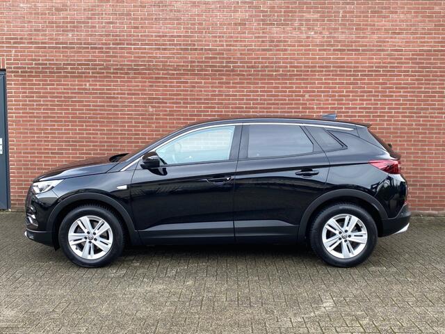 Opel Grandland X 1.2 TURBO BUS. EX. AUTOMAAT NAV CRUISE CARPLAY PANO CAMERA PDC LMV