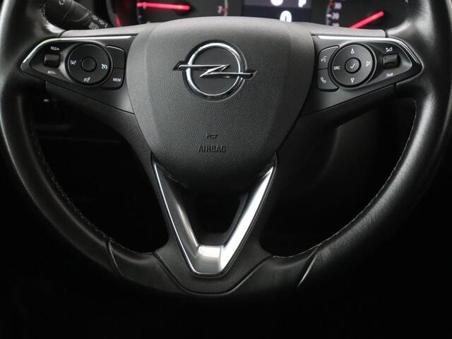 Opel Grandland X 1.2 Turbo Executive | Automaat | Carplay | Full LED | Comfortstoelen | Camera | Navigatie | Climate control | Keyless | Parkeerhulp | Cruise control