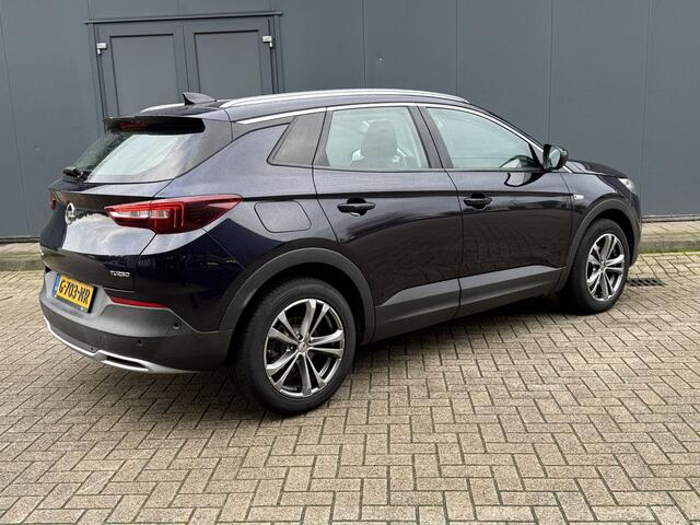 Opel Grandland X 1.6 Turbo Innovation / Automaat / Trekhaak Afneembaar 1600KG / Winterwielen set inbegrepen Navigatie / Cruise Control / Dodehoekherkenning / Climate Control / Android&Apple Carplay / Bluetooth