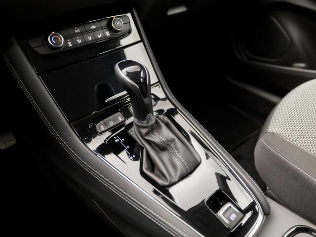 Opel Grandland X 1.2 Turbo Sport Automaat (APPLE CARPLAY, GROOT NAVI, PARKEERSENSOREN, SPORTSTOELEN, CRUISE, LANE ASSIST, NIEUWSTAAT)