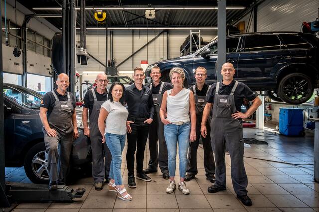 Opel Grandland X 1.2 Turbo Business Executive - CAMERA - PDC V/A - ADAPTIVE CRUISE - CLIMA - CARPLAY / ANDROID - NL AUTO - 1 EIGENAAR - NIEUWE DISTRIBUTIE RIEM