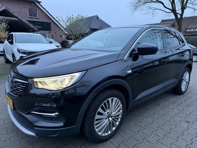 Opel Grandland X 1.2 Turbo Bus. Ex. 131PK CAMERA / SPORTSTOELEN / 18 INCH LMV / C
