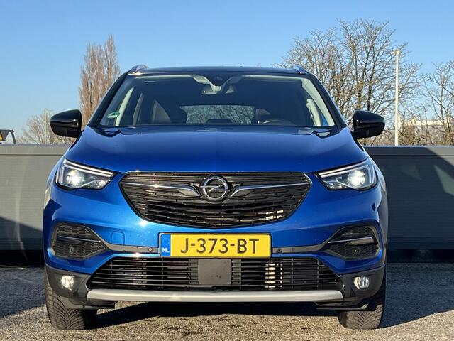 Opel Grandland X 120 Edition 1.2 Turbo 130pk | SIDESTEPS | AGR-STOEL | ALL SEASON BANDEN | CAMERA | APPLE CARPLAY / ANDROID AUTO | ISOFIX | DAB+ | CLIMATE CONTROL |
