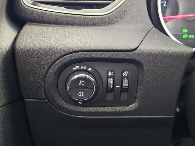 Opel Grandland X 1.2 Turbo (130Pk) Elegance Navi Camera Géén Afleverkosten.