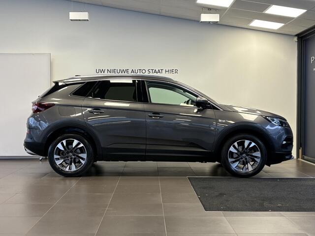 Opel Grandland X Innovation 1.6 Turbo 180pk EAT8 | 1.600 KG TREKGEWICHT | AGR-STOELEN | NL-AUTO | CAMERA | NAVI | DODEHOEK BEW. | KEYLESS | ISOFIX |