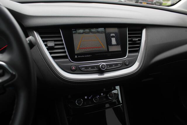 Opel Grandland X 1.6 Turbo Hybrid Business Elegance / 360Camera / CarPlay / Navigatie / Keyless / 19'' / Stoel+Stuurverwarming / Dodehoek / DAB / Cruise Control