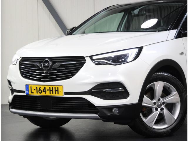 Opel Grandland X 1.2 130PK Turbo Business Executive | 1ste eigenaar | AppleCarPlay/AndroidAuto | Navigatie | Cruise Control | Keyless | AGR Stoelen | Stoel/Stuur/Voorruitverwarming | Trekhaak | FULL LED | 360'Camera | Isofix | Privacy Glass |