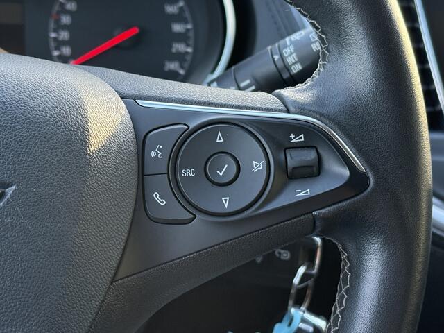 Opel Grandland X BWJ 11-2020 | 1.2T 131PK Bus Executive | TREKHAAK | CLIMA | NAVI | LEDER/STOF | SPORTSTOELEN | PDC 2X | CARPLAY |