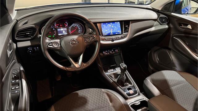 Opel Grandland X 1.2 Turbo Business Executive |Trekhaak|Keyless|2x PDC|Camera|Leer!