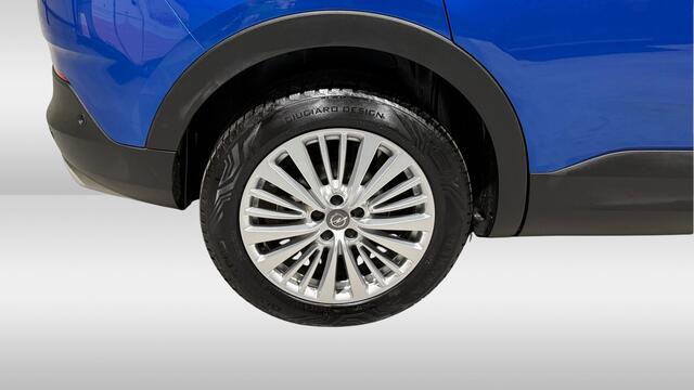 Opel Grandland X 1.2 Turbo Business Executive |Trekhaak|Keyless|2x PDC|Camera|Leer!