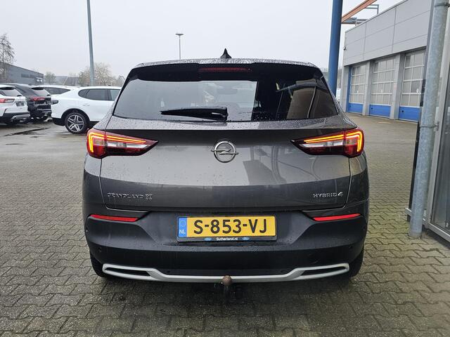 Opel Grandland X 1.6 Turbo Hybrid4 Ultimate Plug in hybrid | Stoelverwarming | Elektrisch bedienbare achterklep | Achteruitrijcamera | Half leder | LED verlichting | Trekhaak | PDC v+a