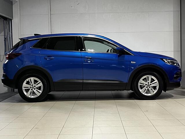 Opel Grandland X Business Executive 1.2 Turbo 130pk | NAPPA LEDER | PANODAK | KEYLESS | CAMERA | WINTERPACK | NAVI | APPLE CARPLAY / ANDROID AUTO | ISOFIX |