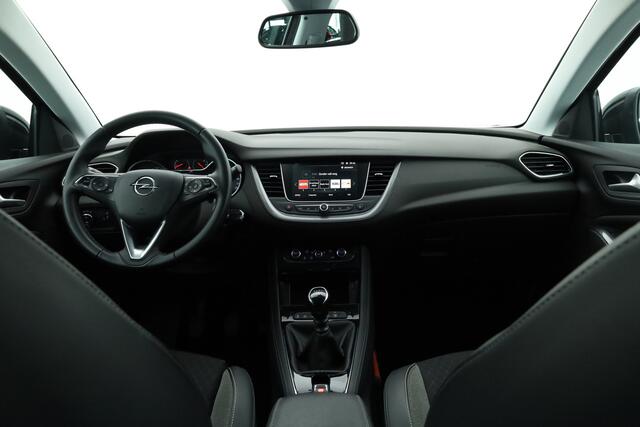 Opel Grandland X 1.2 Turbo Business Elegance | Navi | Apple CarPlay | 18 '' | Dodehoekdet. | Camera | Cruise | PDC | LED
