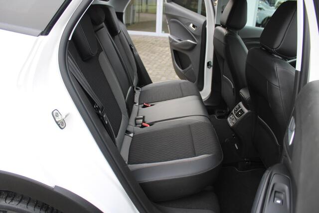 Opel Grandland X 1.2 Turbo Business Elegance Led/Camera/AppleAndroid