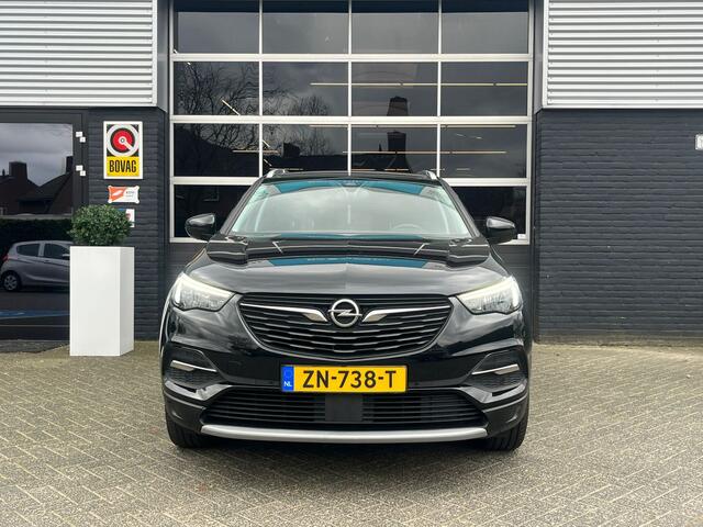 Opel Grandland X 1.2 Turbo Executive, Airco, CarPlay, Cruise, Lane Assist, Trekhaak, PDC, NAP