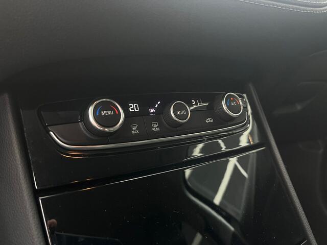 Opel Grandland X 1.2 Turbo Executive, Airco, CarPlay, Cruise, Lane Assist, Trekhaak, PDC, NAP