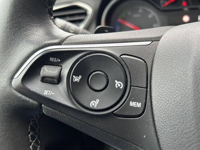 Opel Grandland X 1.6 Turbo 300PK!! Hybrid4 Innovation // FULL LED // APPLE CARPLAY / ANDROID AUTO // CAMERA // PDC V+A // DAB