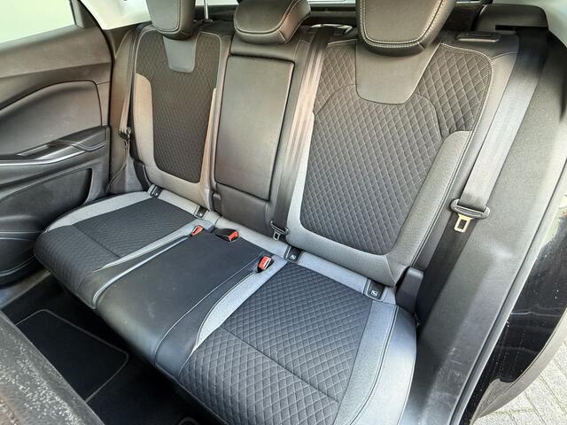 Opel Grandland X BWJ 2020 1.2 Turbo 131 PK Business Executive TREKHAAK | LED | NAVI | CLIMA | CRUISE | CAMERA | DAB | LMV | PDC