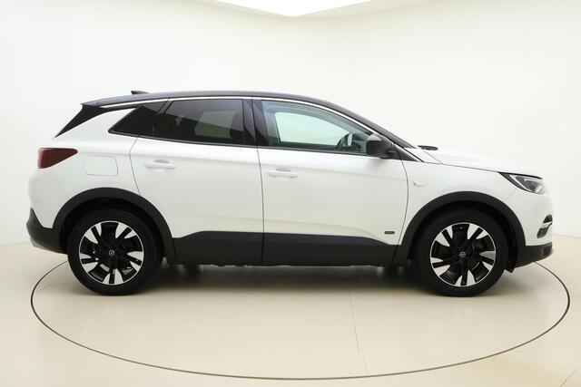 Opel Grandland X 1.6 Turbo 300pk Hybrid4 Elegance | Navigatie | Keyless | Camera | Parelmoer kleur | Electrische achterklep | Lichtmetalen velgen | AGR Comfortstoelen | Voorruitverwarming | Zwart dak