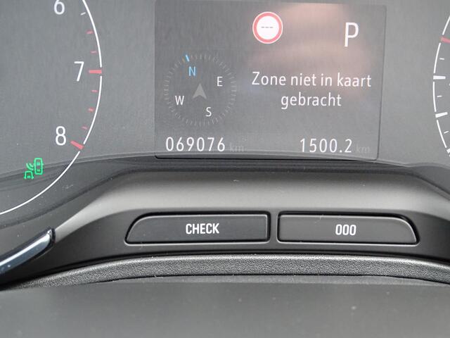 Opel Grandland X 1.2 Turbo 120 Jaar Edition Automaat, Navigatie, Multimedia, Airco/ECC, CruiseControll, Parkeersensoren, Sport Interieur, Dode Hoek, Parkeersensoren, Led