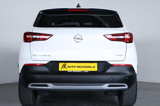 Opel Grandland X 1.2 Turbo Innovation / Panorama / Navi / LED / CarPlay / Clima
