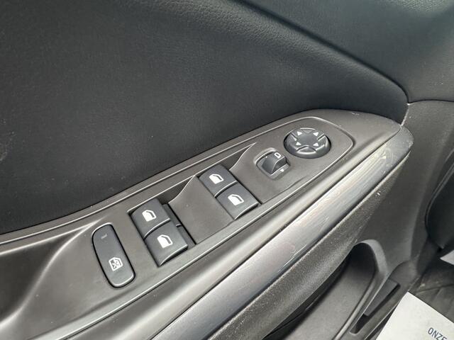 Opel Grandland X 1.2 Turbo Business + NL AUTO/TOPSTAAT