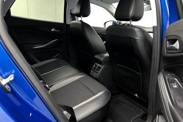 Opel Grandland X 1.2 Turbo Business Edition | Trekhaak | Half leder | LED | Camera | Cruise control