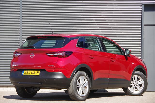 Opel Grandland X 1.2 Turbo Elegance TREKHAAK, APPLE CARPLAY/ANDROID AUTO, PARKEERSENSOREN