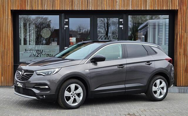 Opel Grandland X 1.2 Turbo Business Executive stoel/stuur verwarming. automaat. achteruitrijcamera. nieuwe riem.