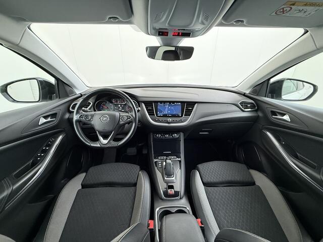 Opel Grandland X 1.6T 225pk PHEV Hybride AUT-8. Navi 360°Camera 1/2 Leer Apple Carplay Android Two-Tone AGR-Comfort Stoelen StoelverwarmingAuto Elegance Elek.Achterklep Led Privacy Glas Lmv Isofix DAB Bluetooth Lane Assist Regen-Lichtsensor Keyless 1e Eigenaar Dealeronder