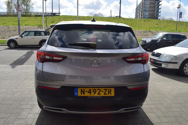Opel Grandland X 1.2 Turbo Innovation Automaat 360 Camera Stoel en Stuurwielverwarming