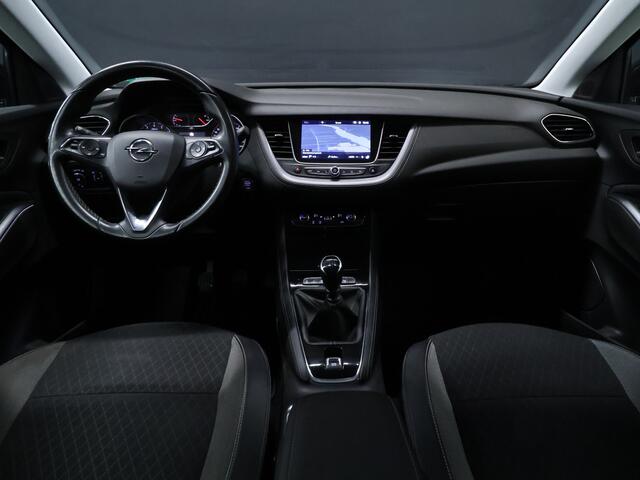 Opel Grandland X 1.2 Turbo Business Executive [APPLE CARPLAY, CAMERA, DODE HOEK DETECTIE, CRUISE CONTROL, ELEKTRISCHE ACHTERKLEP, LANE ASSIST, NAVIGATIE, NIEUWSTAAT]