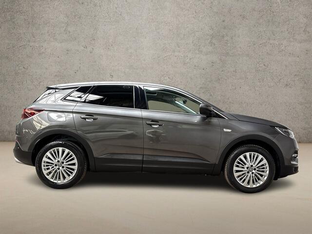 Opel Grandland X 1.2 Turbo Innovation Automaat (PANORAMADAK, APPLE CARPLAY, LEDER, STOELKOELING/VERWARMING, MEMORY SEATS, 360 CAMERA, TREKHAAK, STOELVERWARMING ACHTER, NIEUWSTAAT)