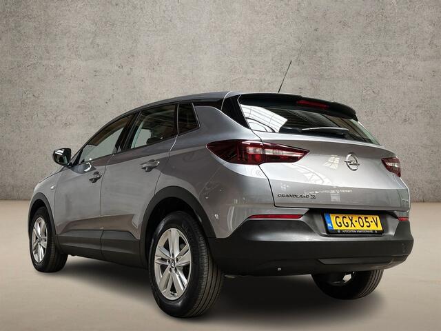 Opel Grandland X 1.2 Turbo Sport (APPLE CARPLAY, NAVIGATIE, CRUISE, SPORTSTOELEN, ARMSTEUN, LM VELGEN, NIEUWE APK, NIEUWSTAAT)