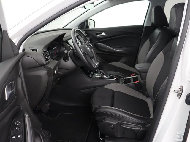 Opel Grandland X 1.6 Turbo Hybrid Elegance | SOH 90,2% | Carplay | Camera | Full LED | Half leder | Navigatie | Parkeerhulp | Climate control | Bluetooth | Cruise control | 56.000km NAP | PHEV | Plug In