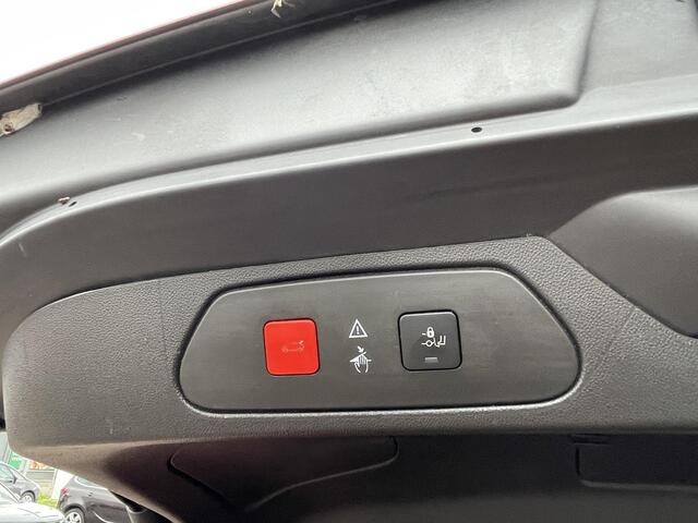 Opel Grandland X 1.2 Turbo Business Executive AKTIE PRIJS SUPER NETTE AUTO - Dealer ond. incl. Service EN NW DISTRIBUTIE en 6m garantie | NW 18"LMV | PANDO DAK | LED | Carplay | LMV | Cruise | AGR