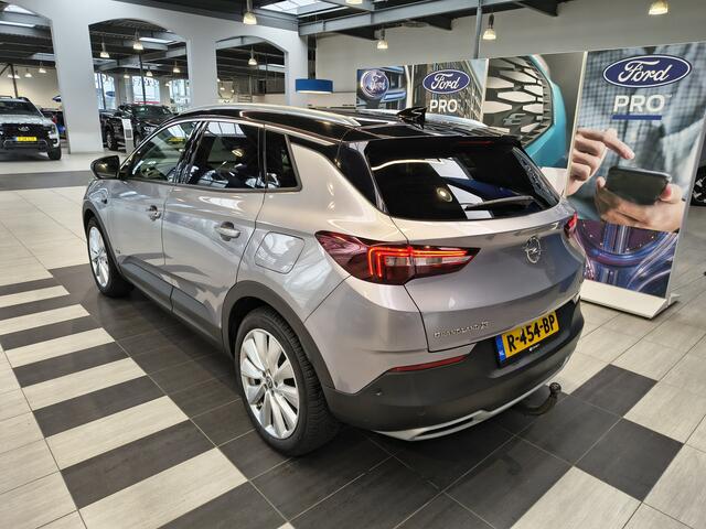 Opel Grandland X 1.6 Turbo Hybrid4 300 pk 4x4 Ultimate | Trekhaak | Leer | Camera | El. verst. stoel + geh. | El. a. klep | 4 seiz. banden