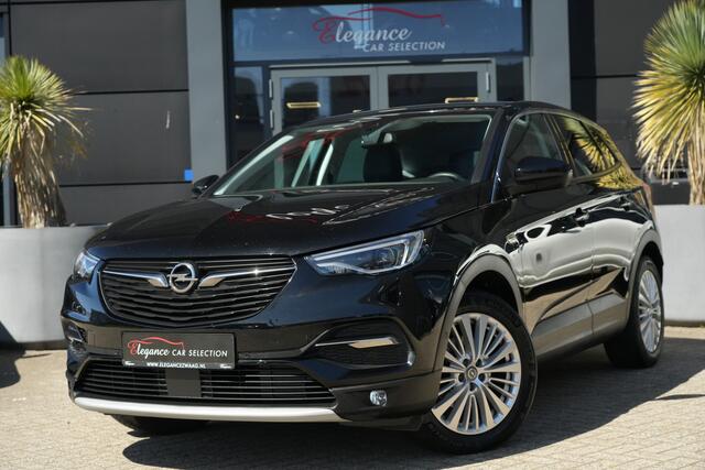 Opel Grandland X 1.2 Turbo Business Executive 131pk Navigatie/Trekhaak/Camera